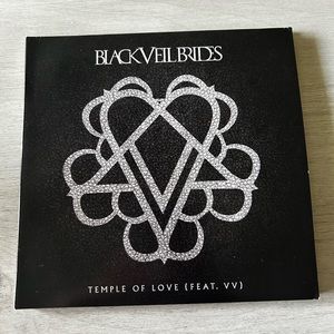 Temple of Love Exclusive Vinyl BVB & VV